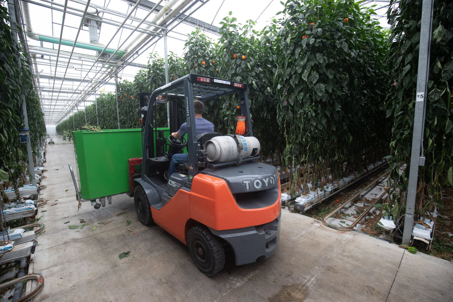 MH_RES550_Forklift