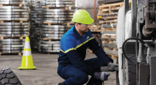 Technician Solideal On Site in action